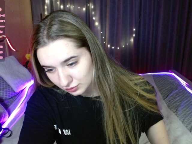 Be1lablush's BongaCams show and profile