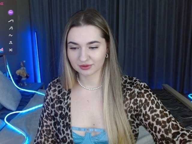 Be1lablush's BongaCams show and profile