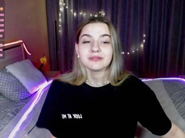 Be1lablush's BongaCams show and profile