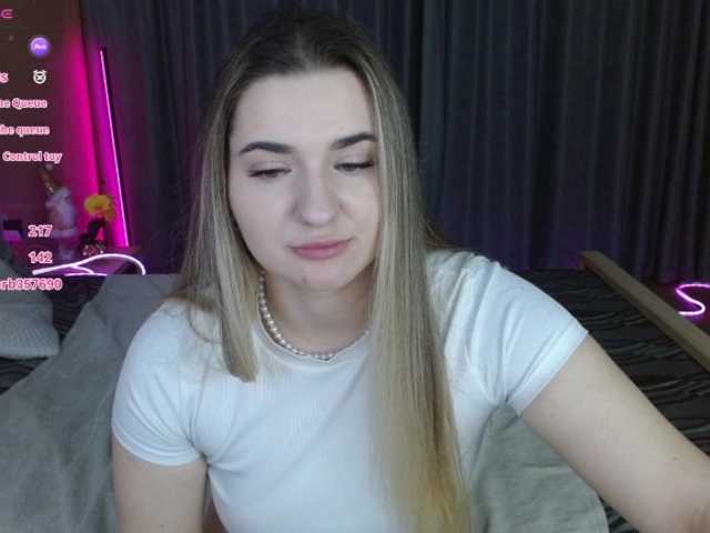 Be1lablush's BongaCams show and profile