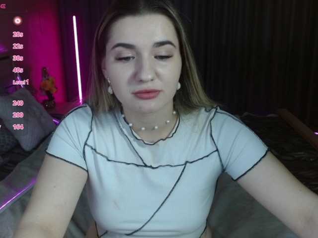 Be1lablush's BongaCams show and profile