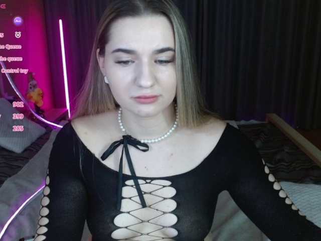 Be1lablush's BongaCams show and profile