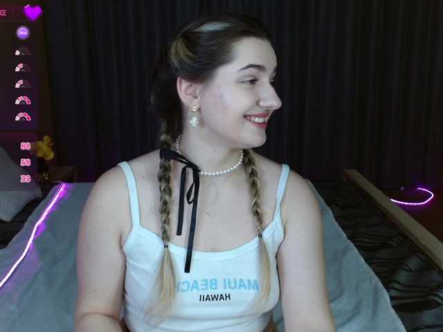 Be1lablush's BongaCams show and profile
