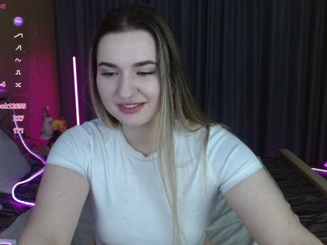 Be1lablush's BongaCams show and profile