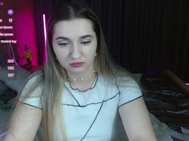 Be1lablush's BongaCams show and profile