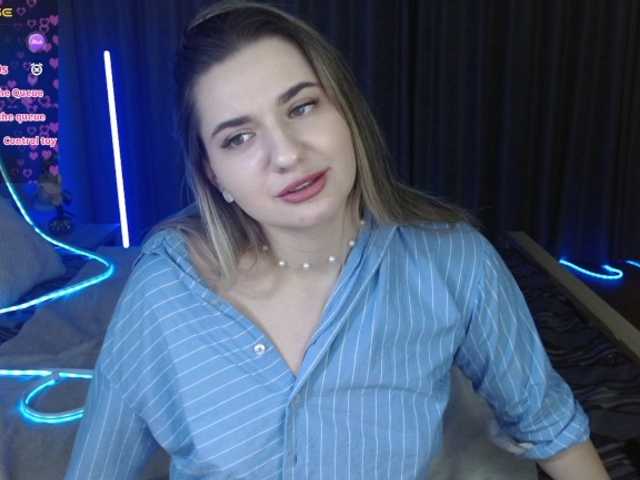 Be1lablush's BongaCams show and profile