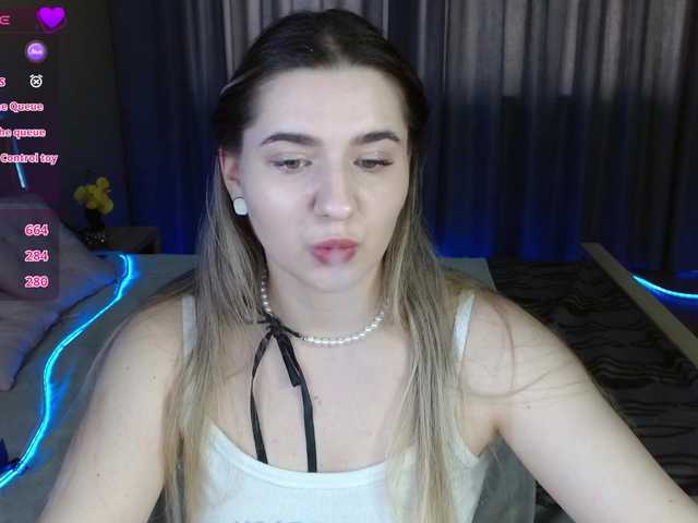 Be1lablush's BongaCams show and profile