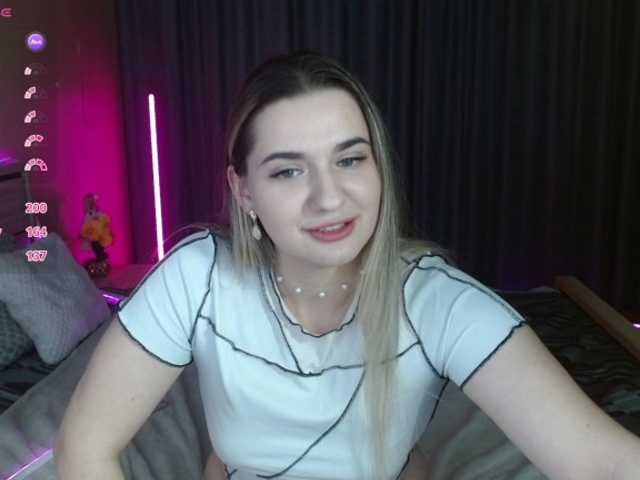 Be1lablush's BongaCams show and profile