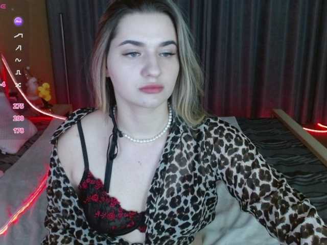 Be1lablush's BongaCams show and profile