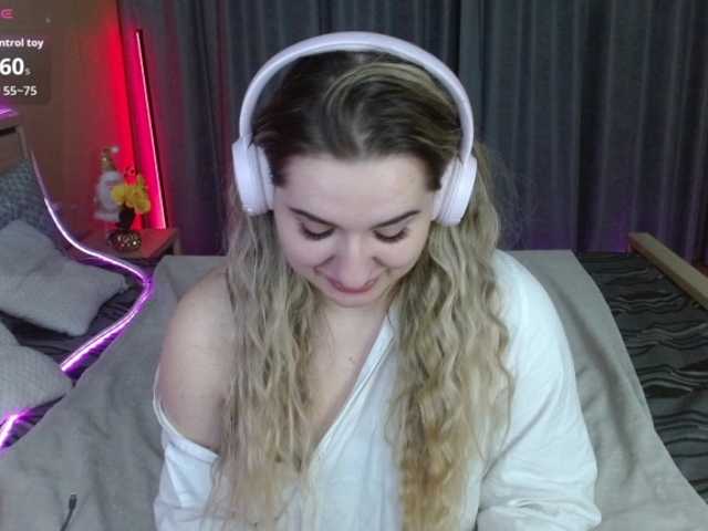 Be1lablush's BongaCams show and profile