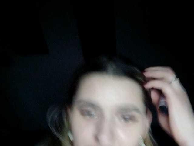 Be1lablush's BongaCams show and profile