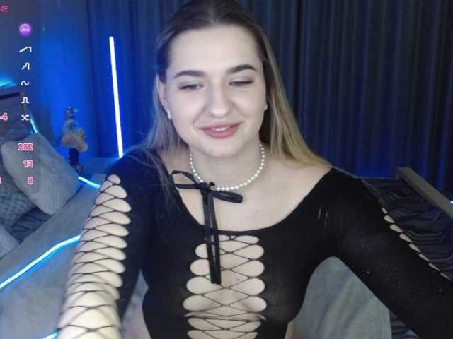 Be1lablush's BongaCams show and profile