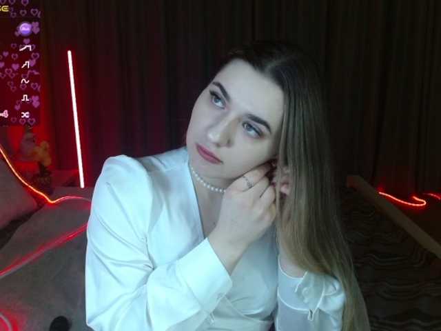 Be1lablush's BongaCams show and profile