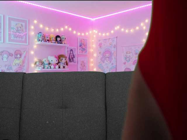 Sukie69's BongaCams show and profile