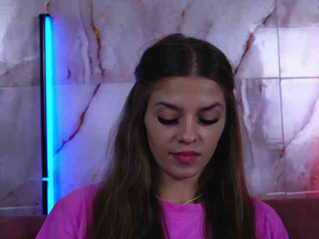 Sukie69 webcam