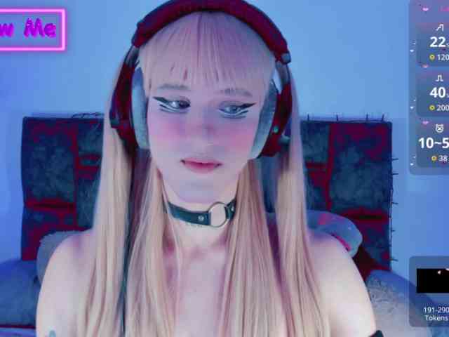Kirmyy Live Webcam on BongaCams