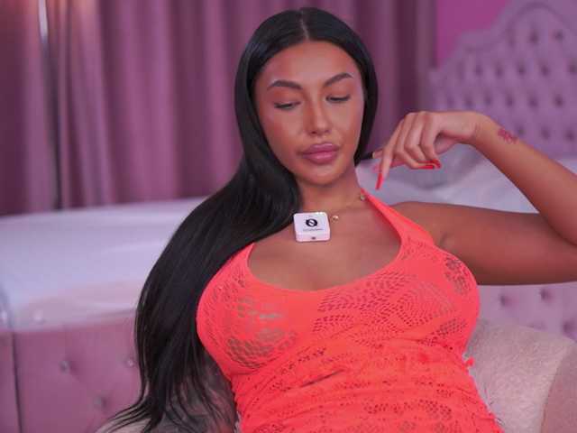 AishaaDevoe's BongaCams show and profile