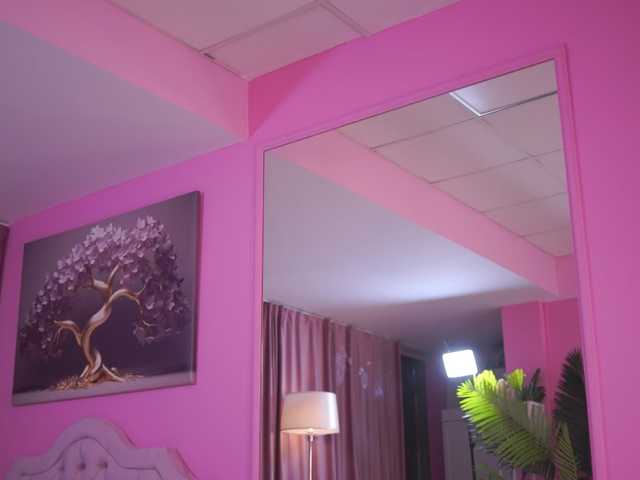 AishaaDevoe's BongaCams show and profile