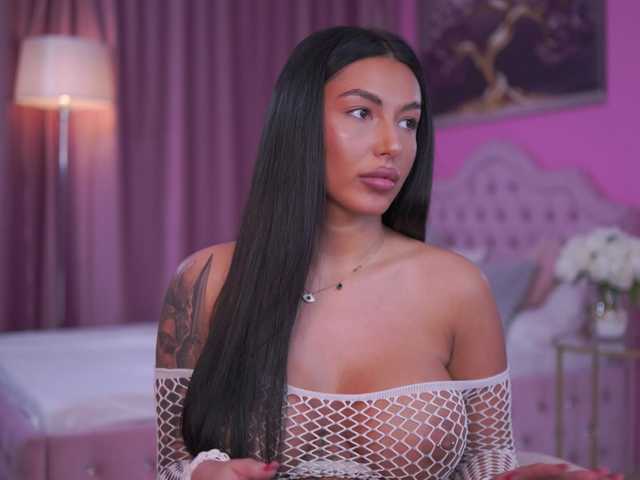 AishaaDevoe's BongaCams show and profile