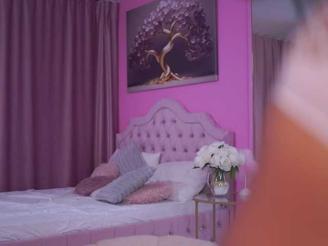 AishaaDevoe's BongaCams show and profile