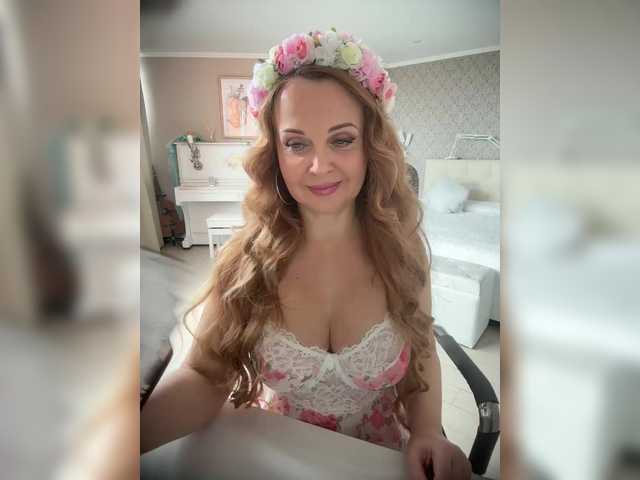  XxxSexyMilfxxX chat room