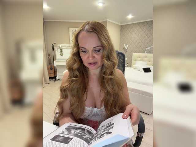 celca XxxSexyMilfxxX