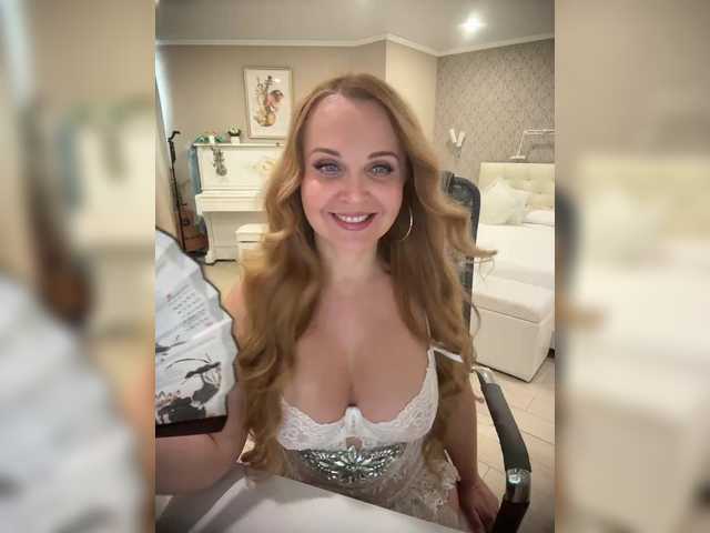 XxxSexyMilfxxX's BongaCams show and profile