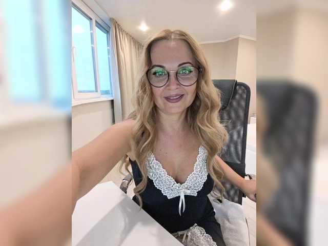 XxxSexyMilfxxX Live Webcam on BongaCams