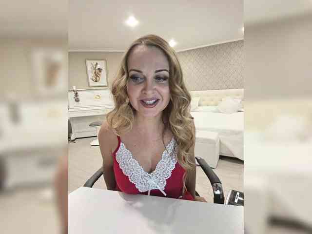 Milf_Zabava webcam