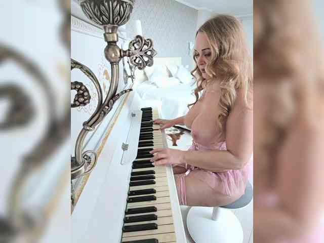 Milf_Zabava webcam