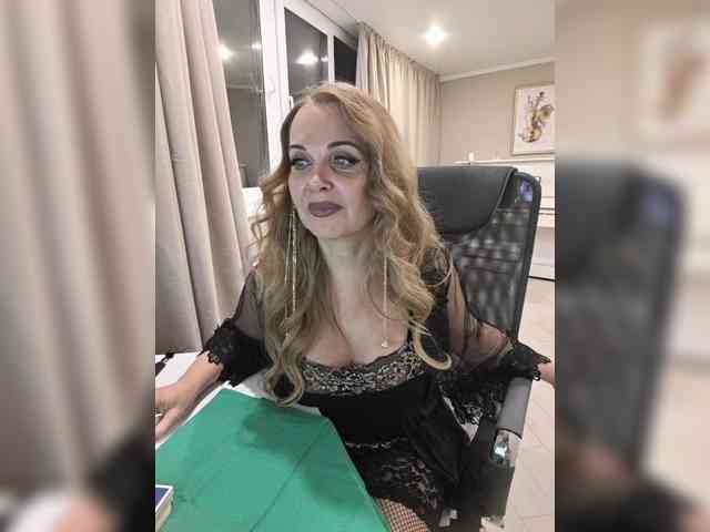 public voyeur webcam XxxSexyMilfxxX