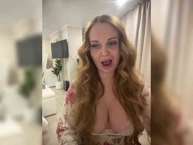 Milf_Zabava webcam