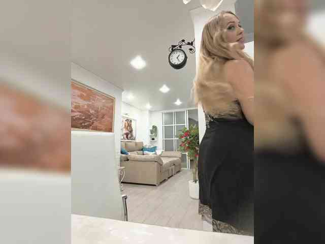 XxxSexyMilfxxX Live Webcam on BongaCams