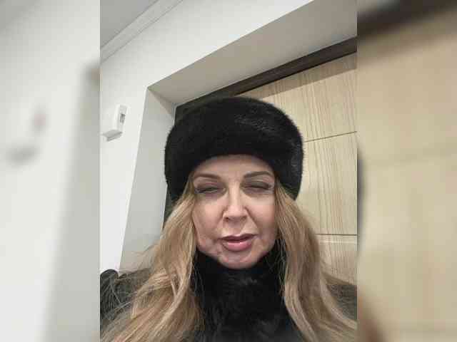 Milf_Zabava webcam