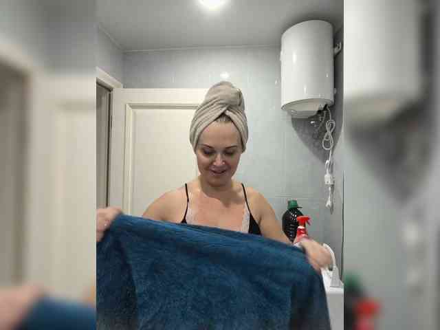 XxxSexyMilfxxX's webcam live show