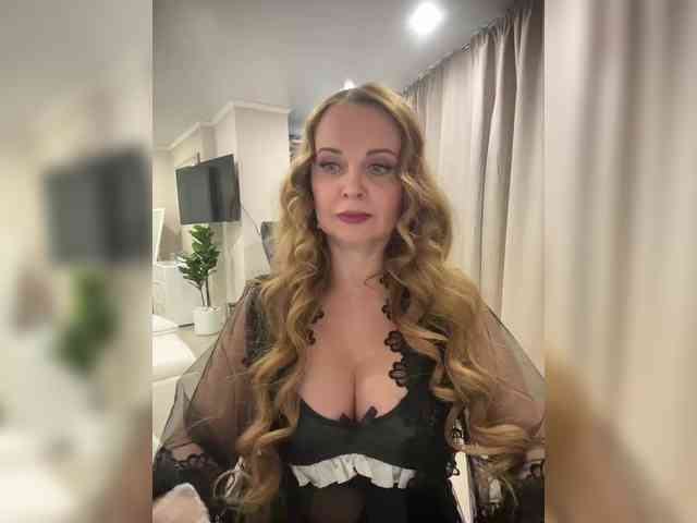 Milf_Zabava webcam