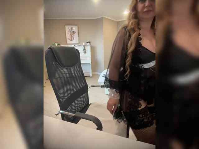 Milf_Zabava webcam