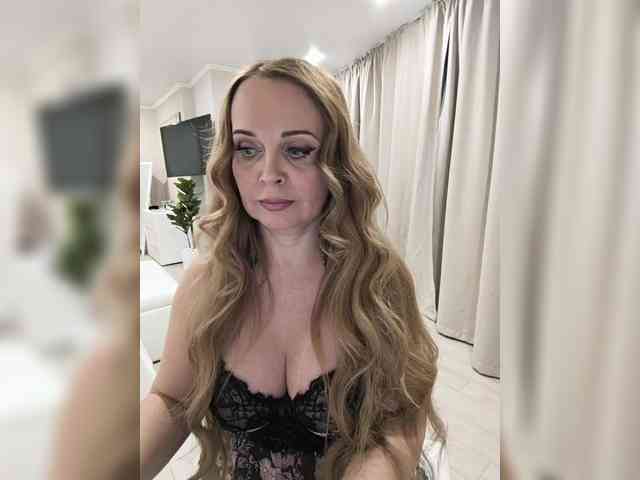Milf_Zabava webcam