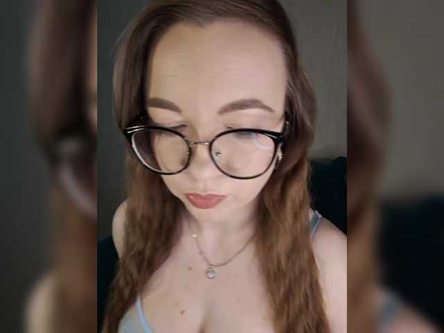 Juliberry1's BongaCams show and profile