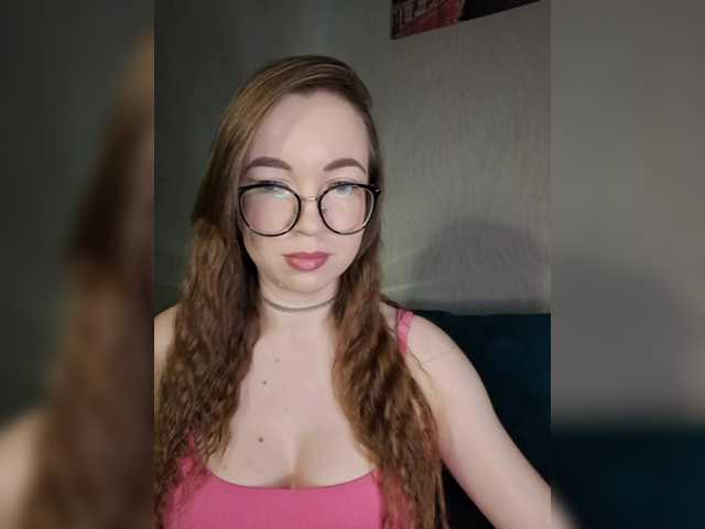 Juliberry1's BongaCams show and profile