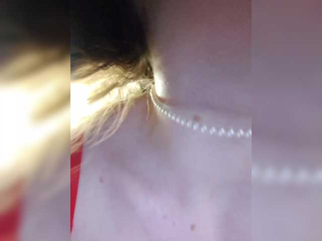 Juliberry1's BongaCams show and profile