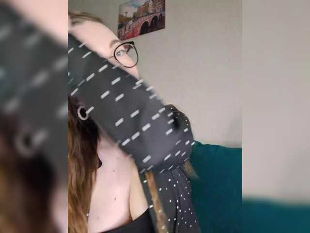 Juliberry1's BongaCams show and profile