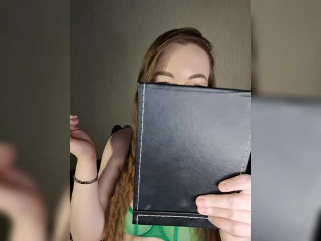 Juliberry1's BongaCams show and profile