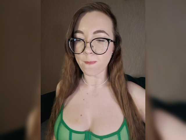 Juliberry1's BongaCams show and profile