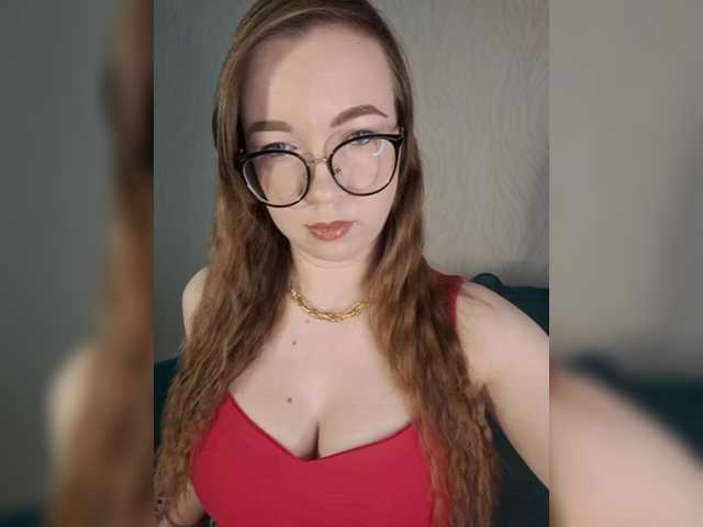 Juliberry1's BongaCams show and profile