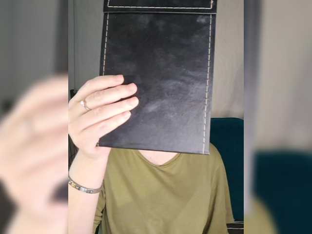 Juliberry1's BongaCams show and profile