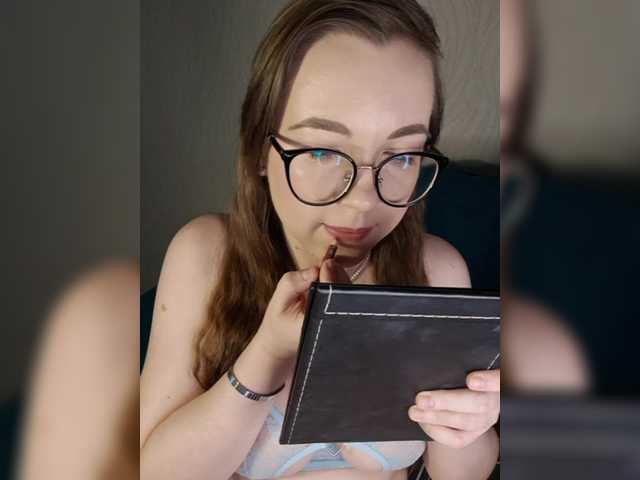 Juliberry1's BongaCams show and profile