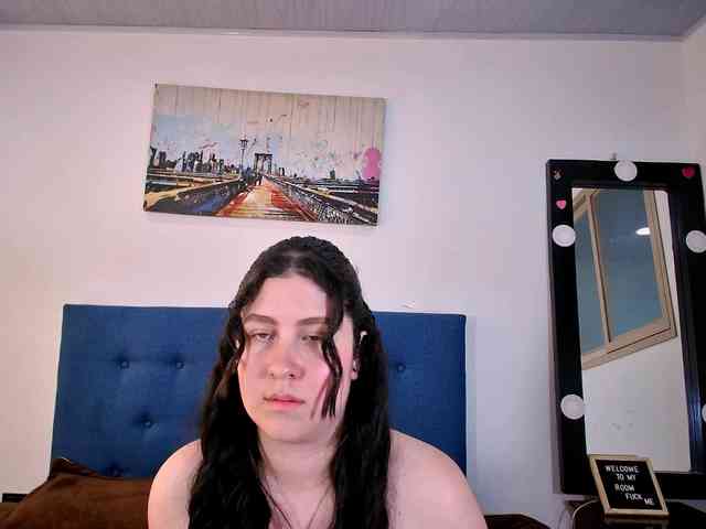 Luna-sweet5 Live Webcam on BongaCams