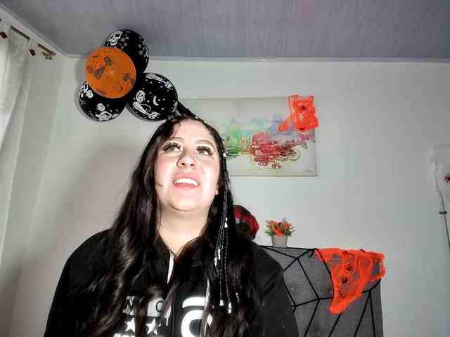 Luna-sweet5 webcam