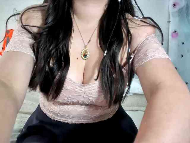 Luna-sweet5 webcam